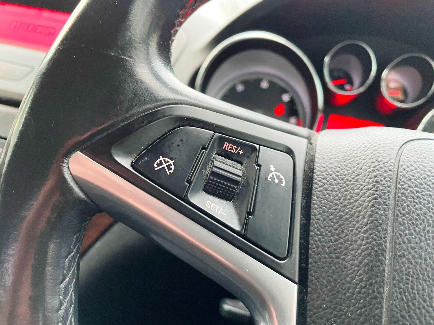 Used Vauxhall Insignia 2011 for sale - 77174769: Photo 34