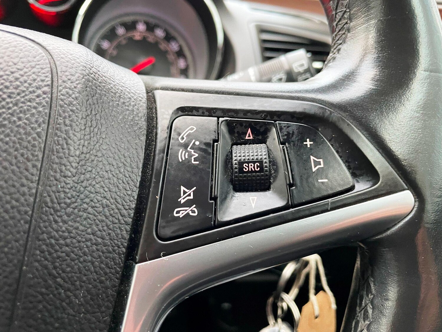 Used Vauxhall Insignia 2011 for sale - 77174769: Photo 35