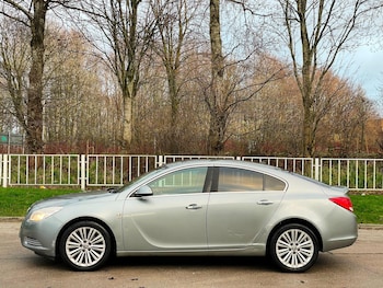 Used Vauxhall Insignia 2011 for sale - 77174769: Photo