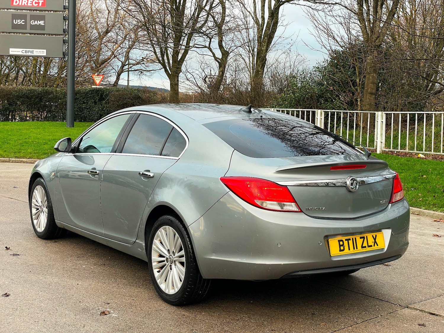 Used Vauxhall Insignia 2011 for sale - 77174769: Photo 5