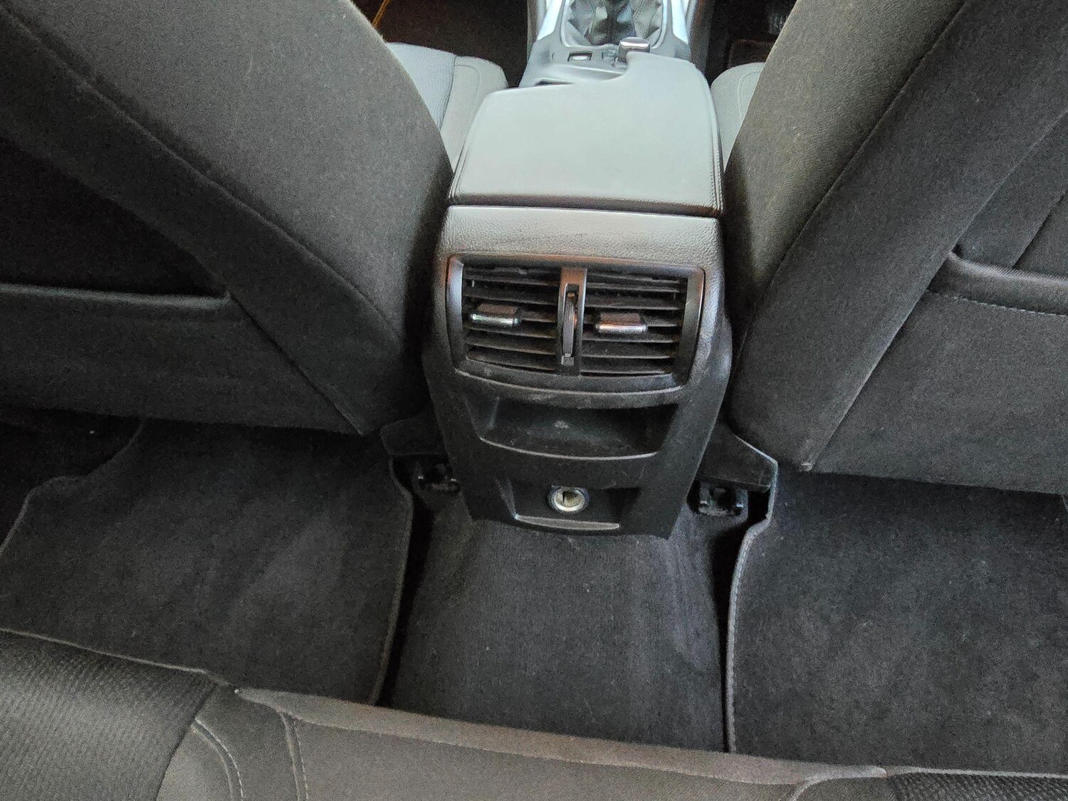 Used Vauxhall Insignia 2010 for sale - 78157888: Photo 23