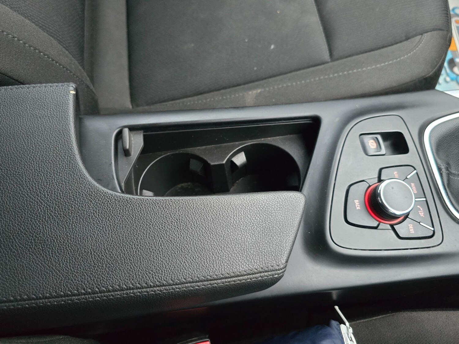 Used Vauxhall Insignia 2010 for sale - 78157888: Photo 30