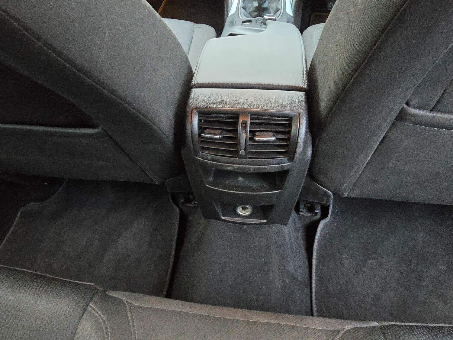 Used Vauxhall Insignia 2010 for sale - 78157888: Photo 71