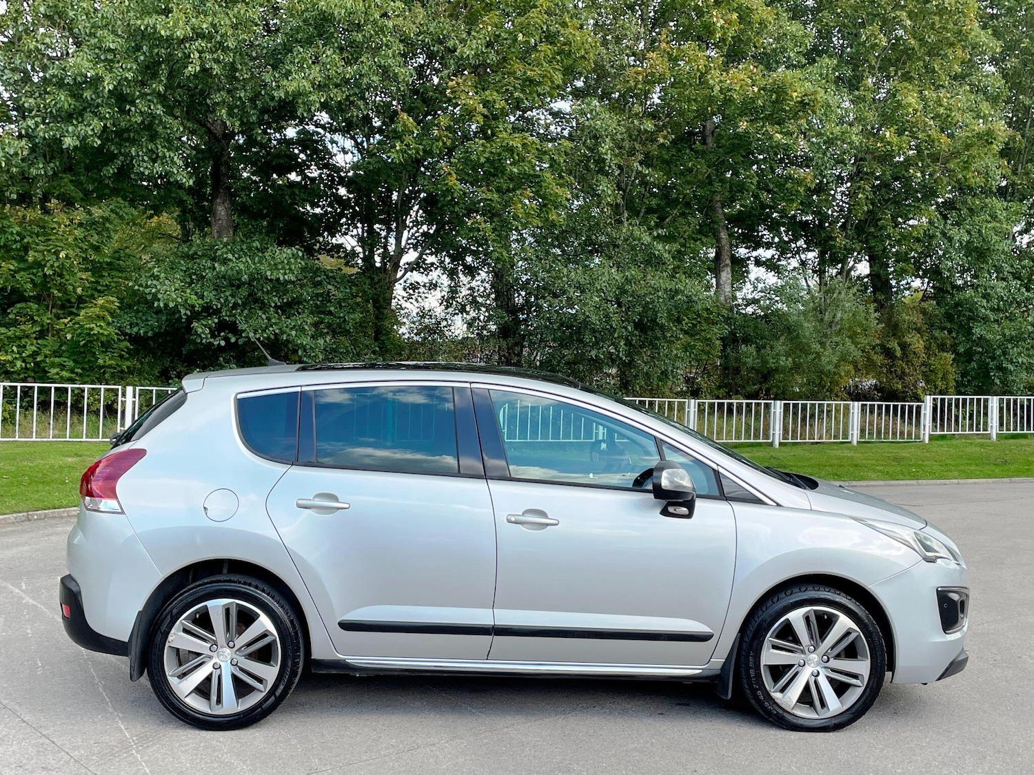 Used Peugeot 3008 2016 for sale - 77174732: Photo 10