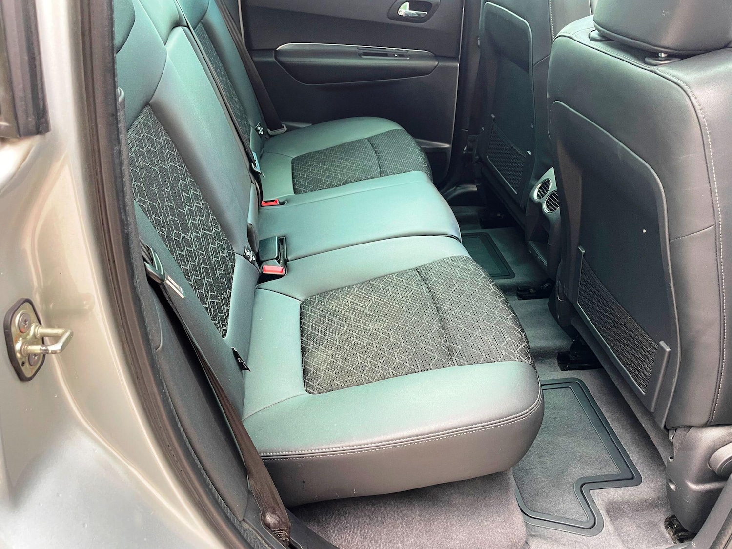 Used Peugeot 3008 2016 for sale - 77174732: Photo 32