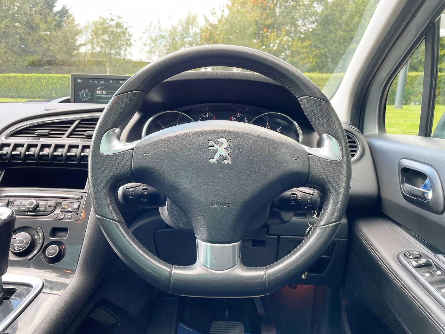 Used Peugeot 3008 2016 for sale - 77174732: Photo 37