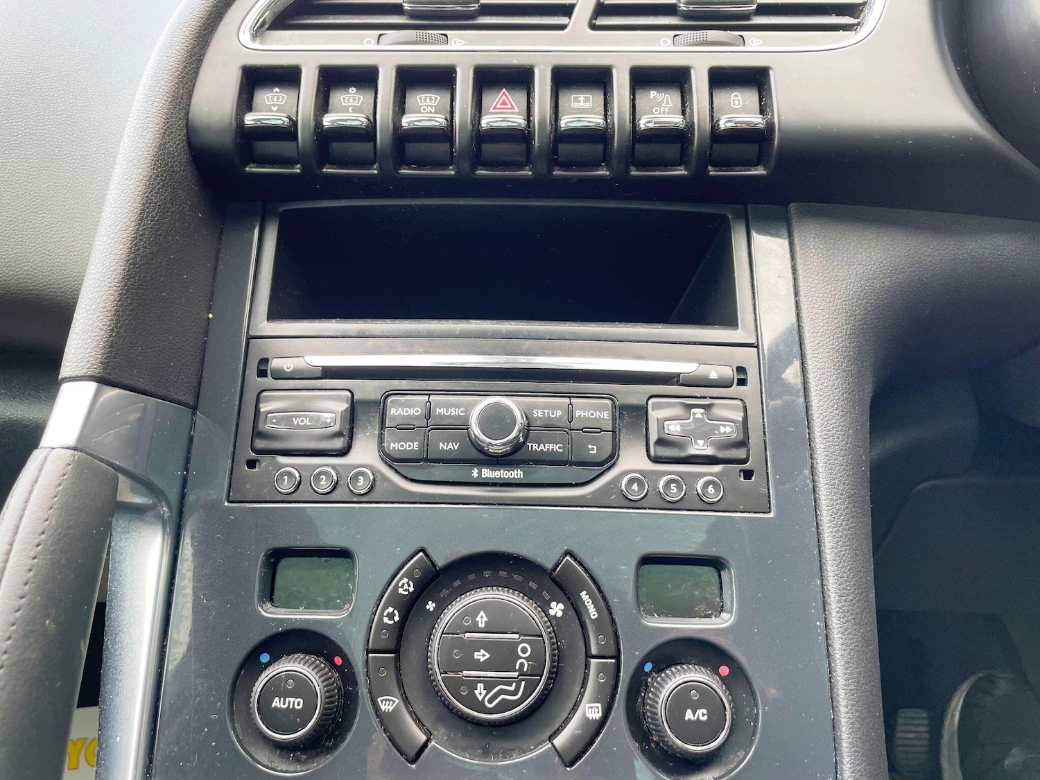 Used Peugeot 3008 2016 for sale - 77174732: Photo 45