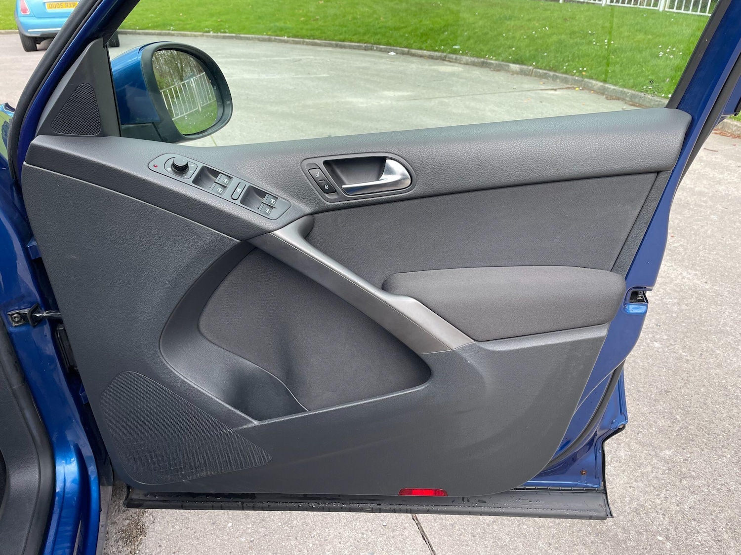 Used Volkswagen Tiguan 2009 for sale - 78141449: Photo 25