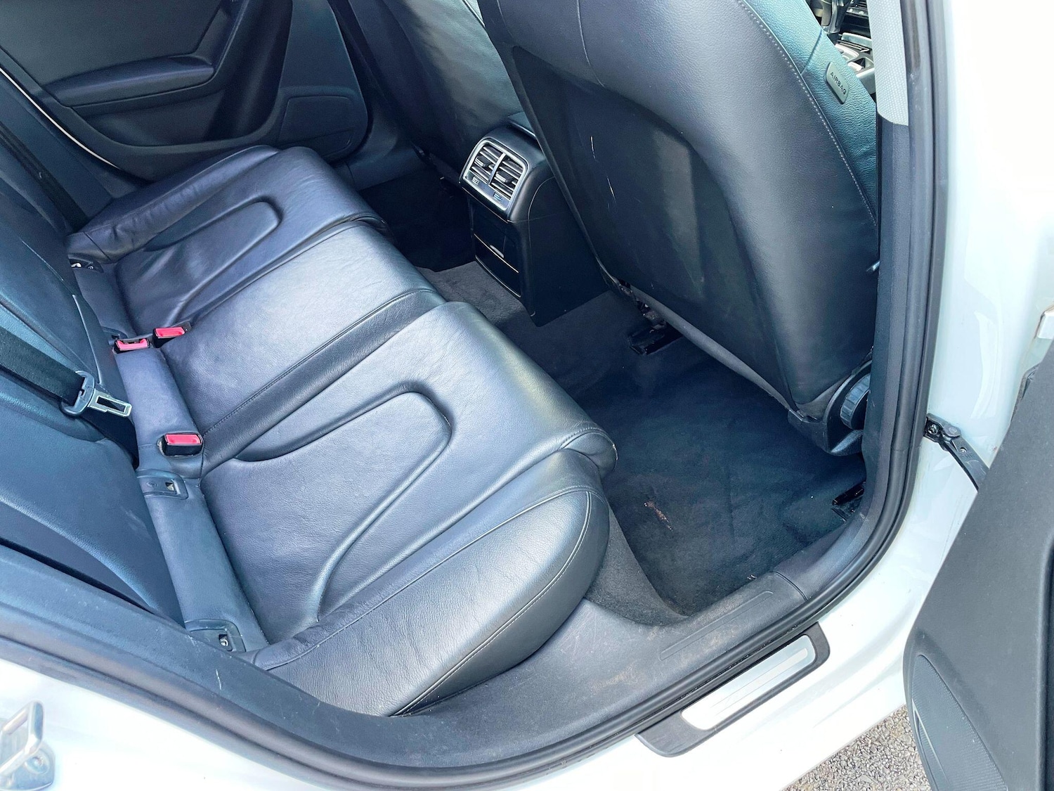 Used Audi A4 2012 for sale - 77238624: Photo 22