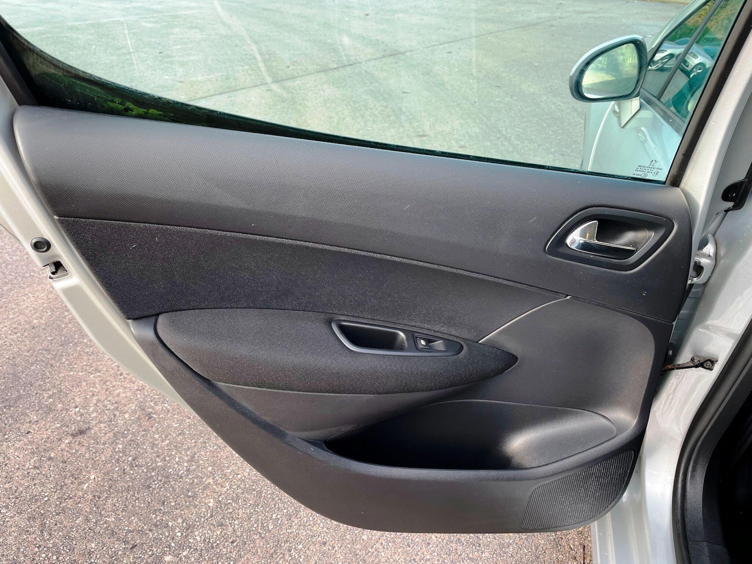 Used Peugeot 308 2013 for sale - 77174751: Photo 31