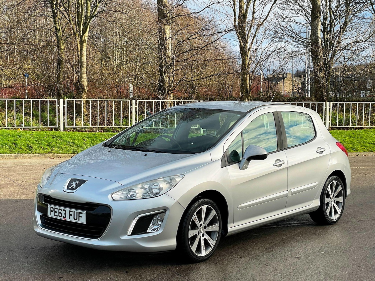 Used Peugeot 308 2013 for sale - 77174751: Photo 4