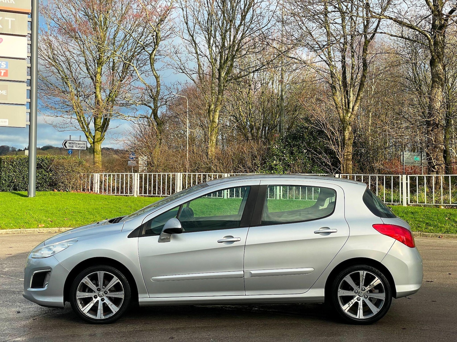 Used Peugeot 308 2013 for sale - 77174751: Photo 5
