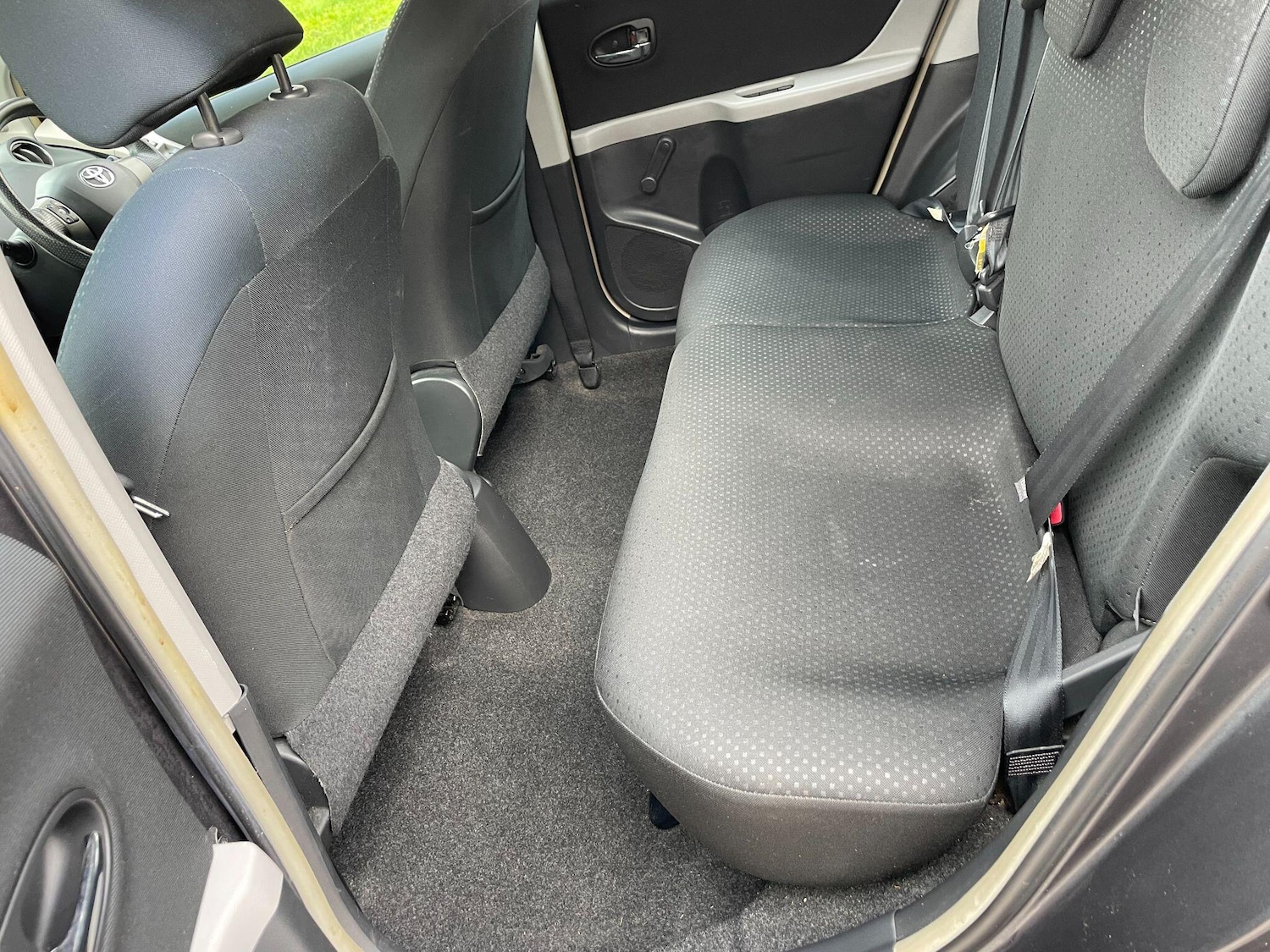 Used Toyota Yaris for sale - 77657668: Photo 18