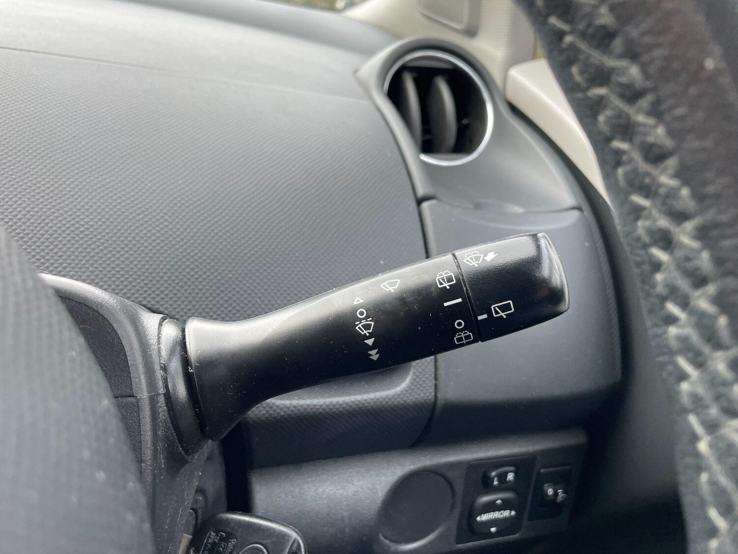 Used Toyota Yaris for sale - 77657668: Photo 23