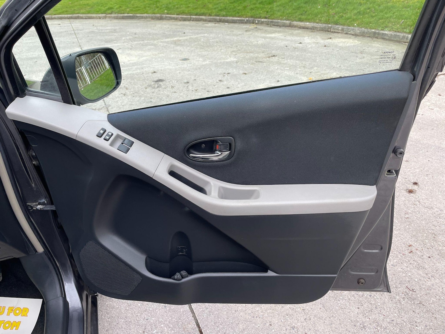 Used Toyota Yaris for sale - 77657668: Photo 27