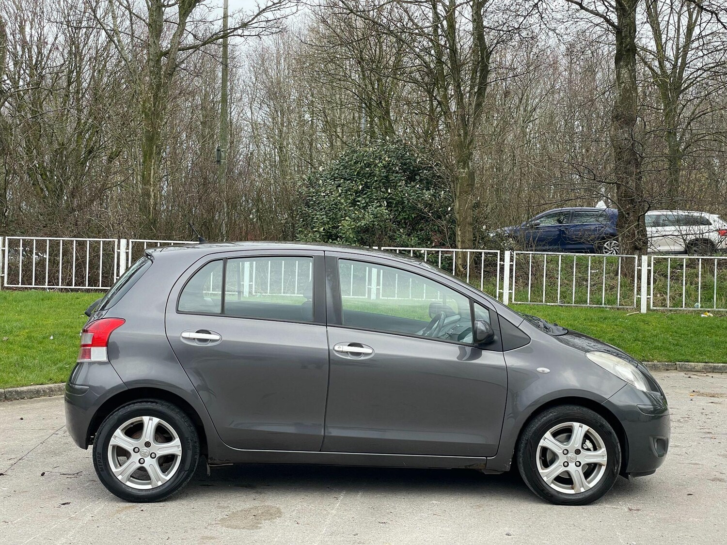 Used Toyota Yaris for sale - 77657668: Photo 8