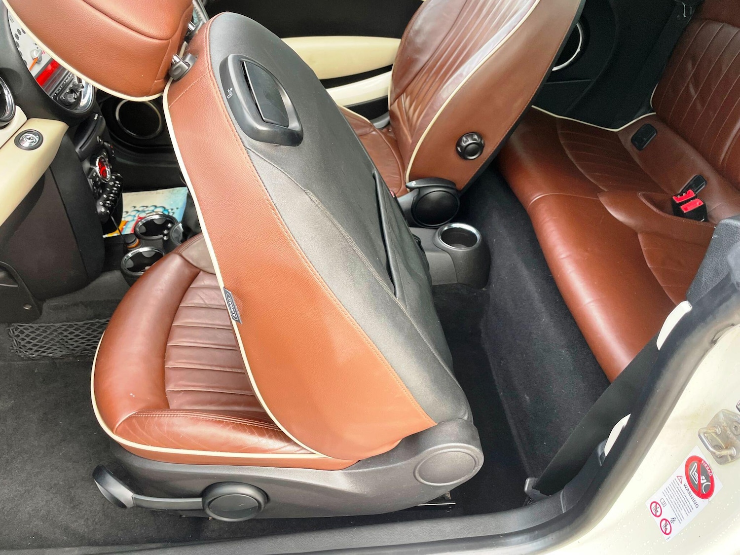 Used MINI Convertible 2011 for sale - 77411474: Photo 31