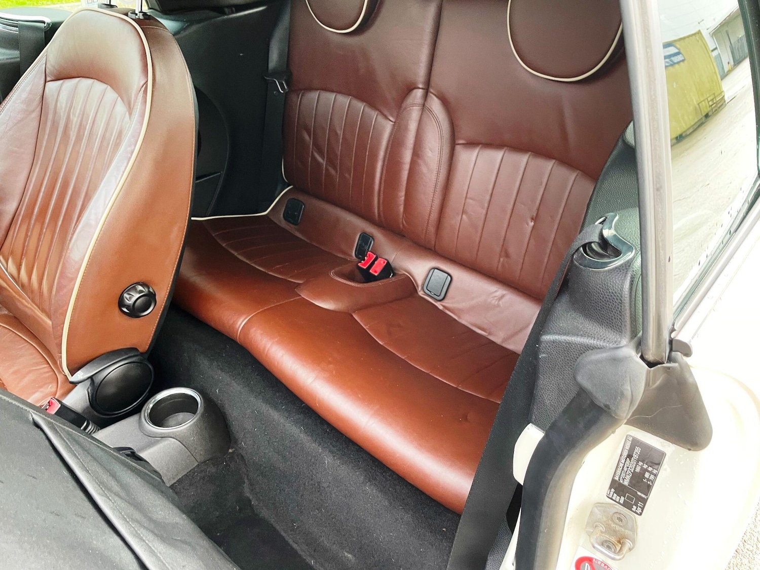 Used MINI Convertible 2011 for sale - 77411474: Photo 32