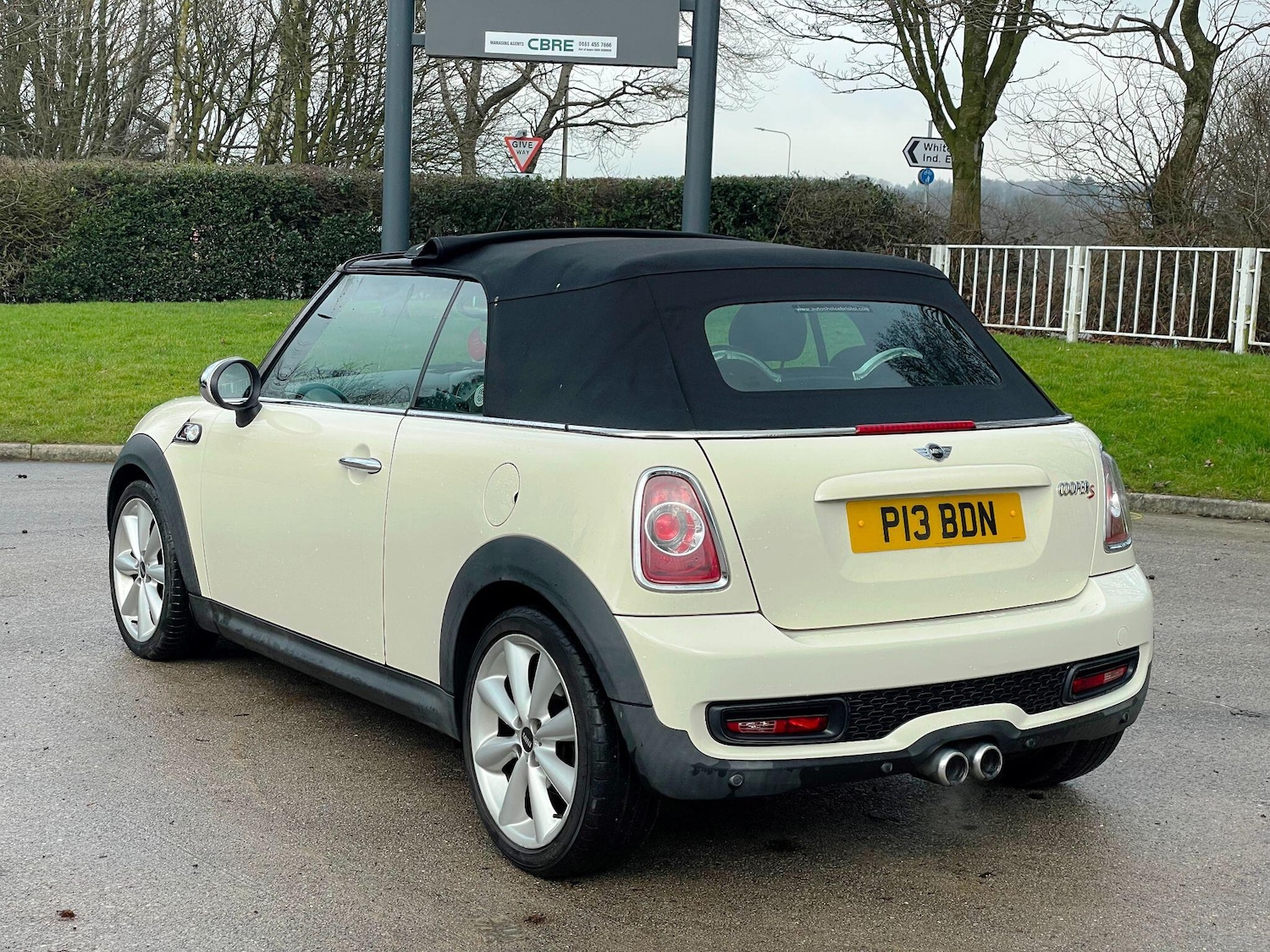 Used MINI Convertible 2011 for sale - 77411474: Photo 7