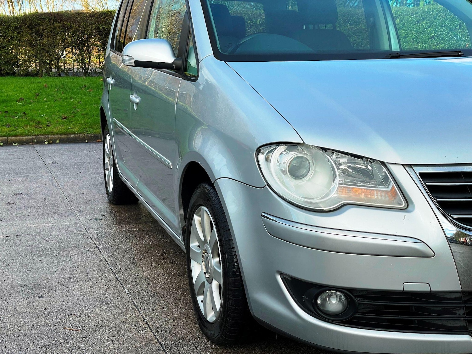 Used Volkswagen Touran 2009 for sale - 77174789: Photo 10