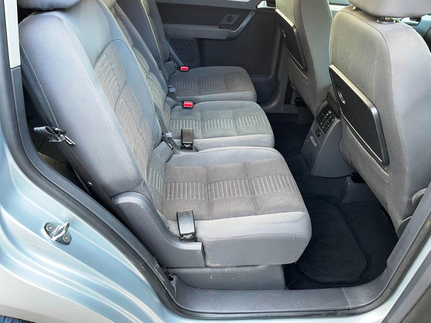 Used Volkswagen Touran 2009 for sale - 77174789: Photo 17