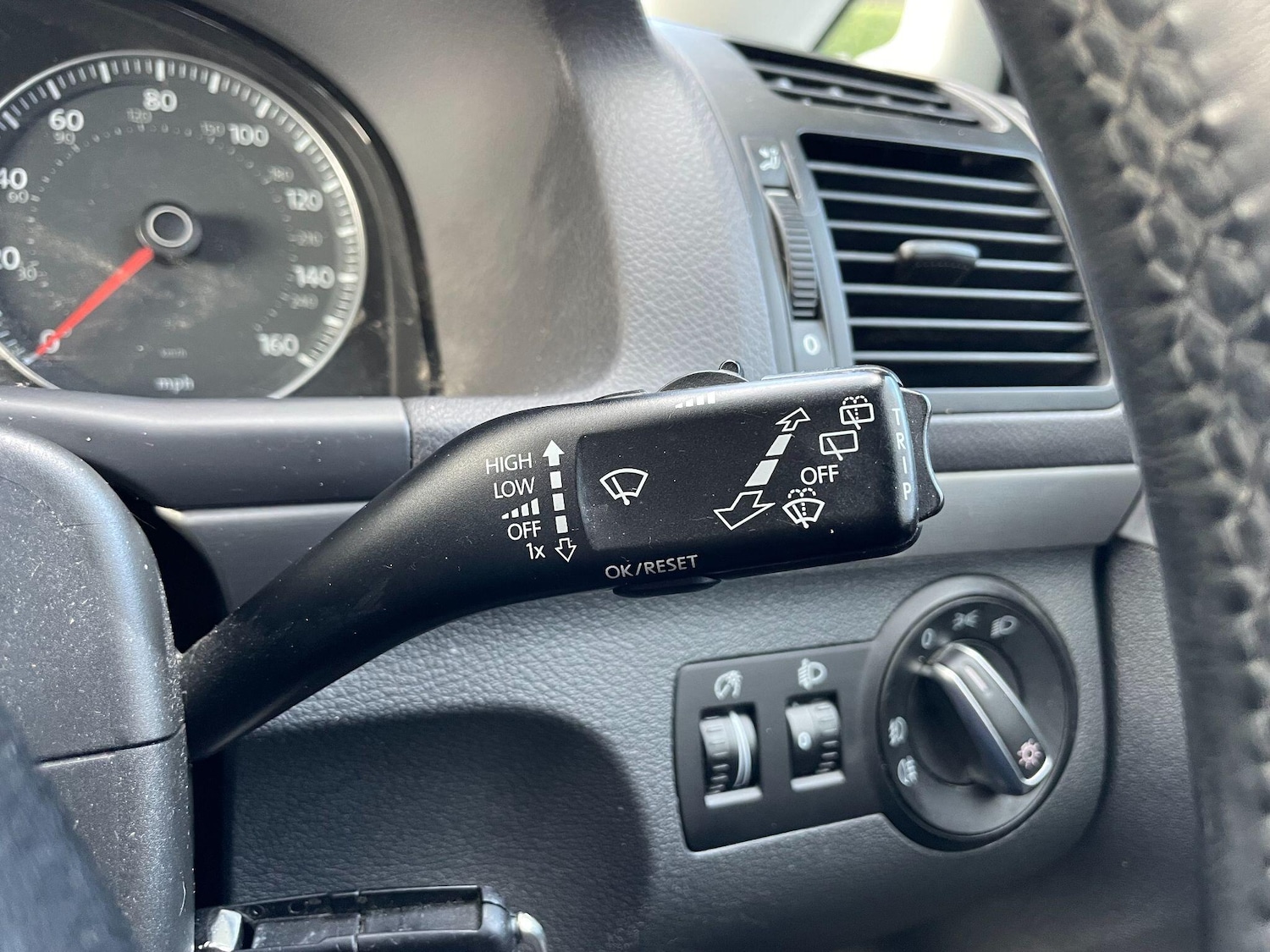 Used Volkswagen Touran 2009 for sale - 77174789: Photo 26