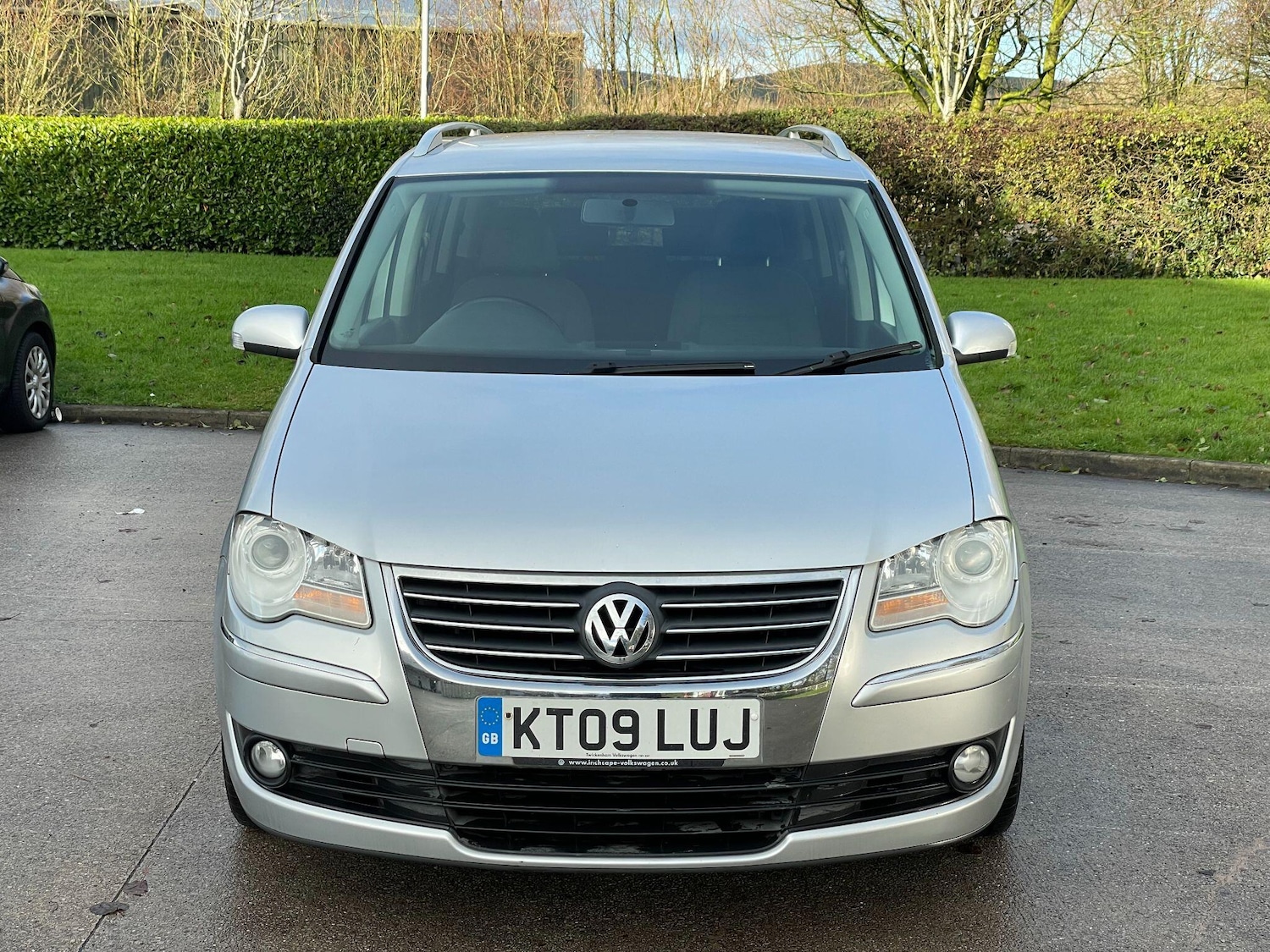 Used Volkswagen Touran 2009 for sale - 77174789: Photo 3