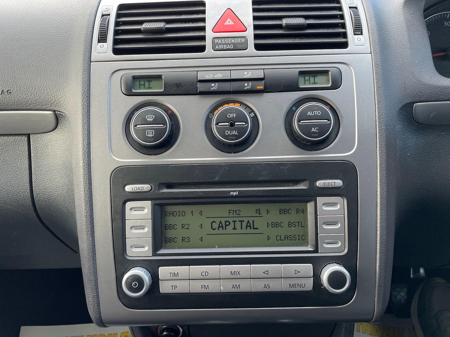 Used Volkswagen Touran 2009 for sale - 77174789: Photo 37