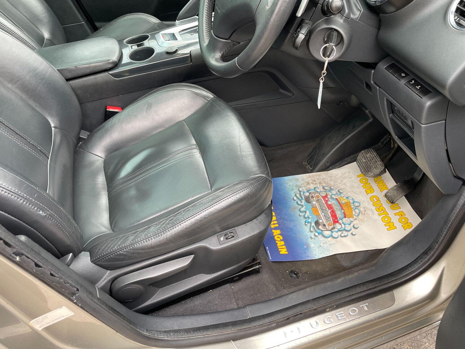 Used Peugeot 3008 2010 for sale - 77633131: Photo 16