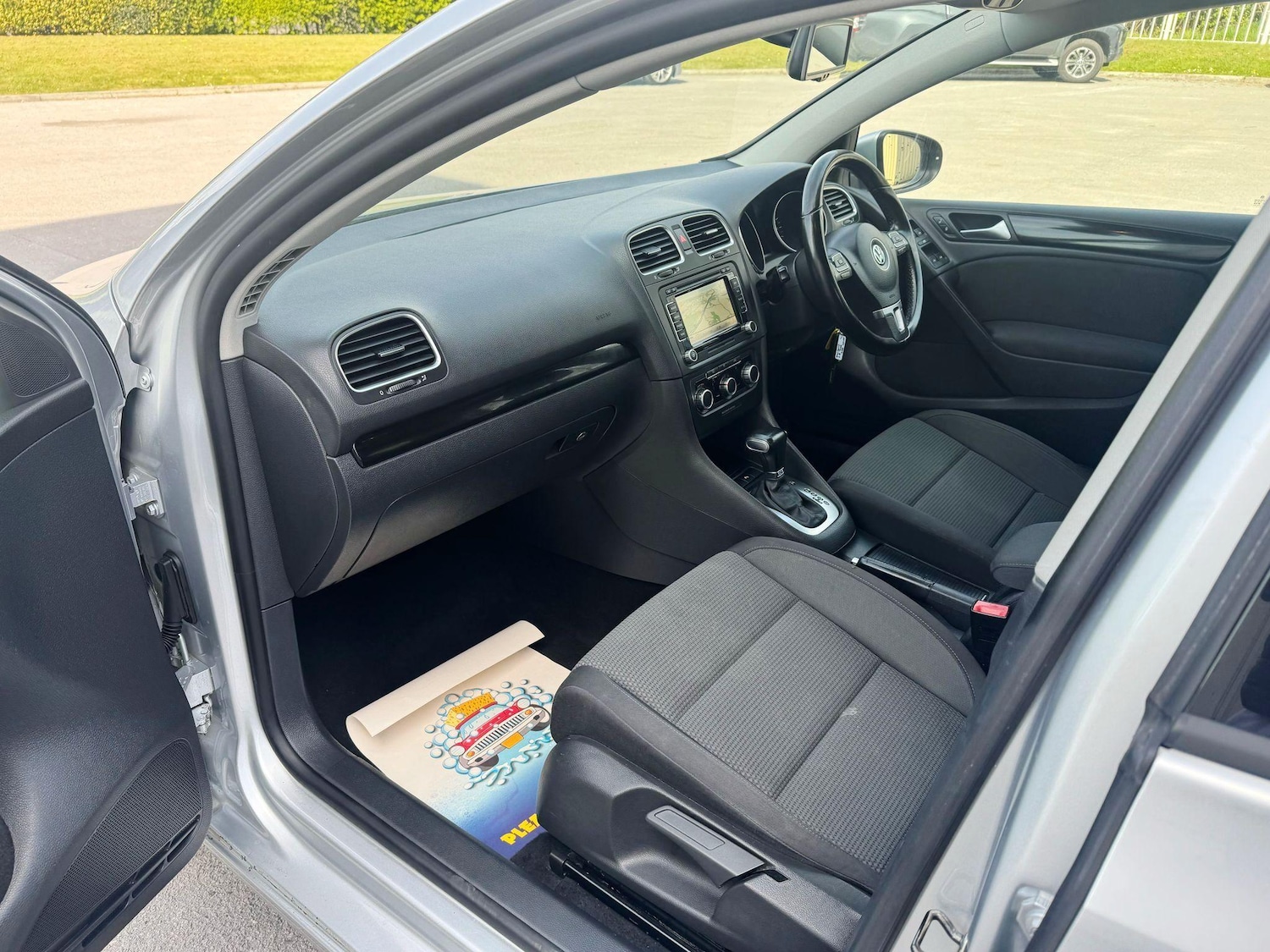 Used Volkswagen Golf 2010 for sale - 77253858: Photo 27