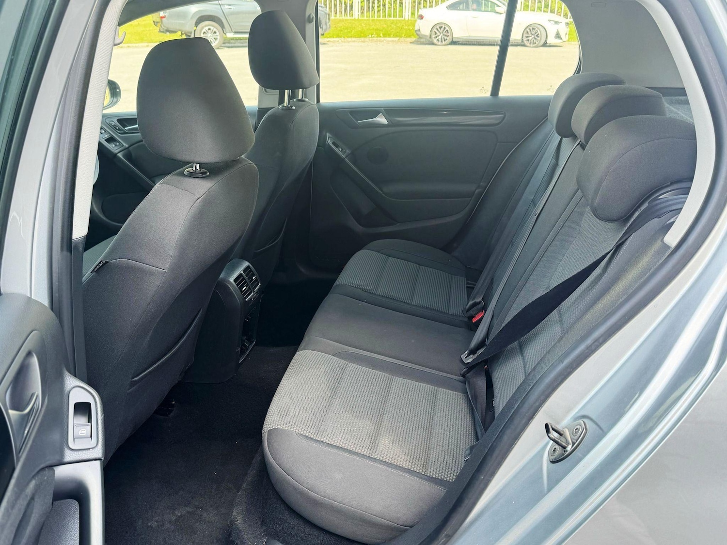 Used Volkswagen Golf 2010 for sale - 77253858: Photo 30