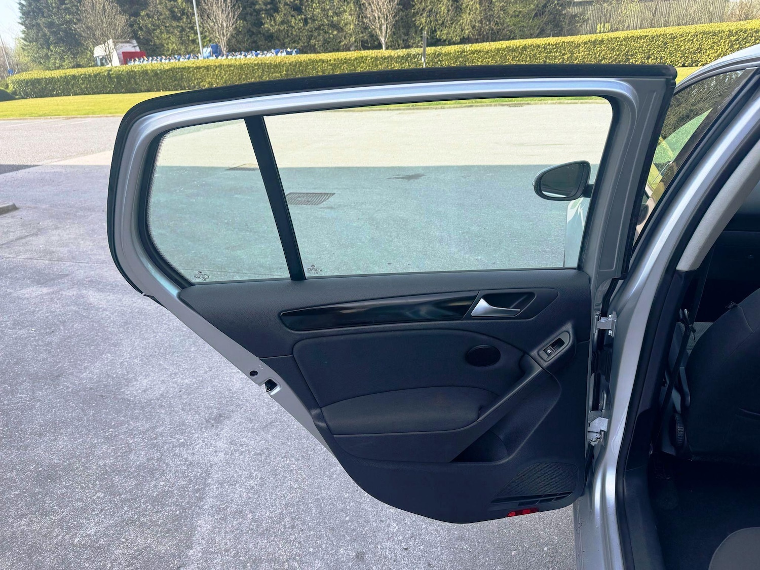 Used Volkswagen Golf 2010 for sale - 77253858: Photo 32