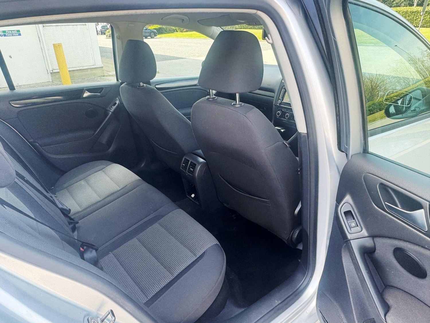 Used Volkswagen Golf 2010 for sale - 77253858: Photo 34