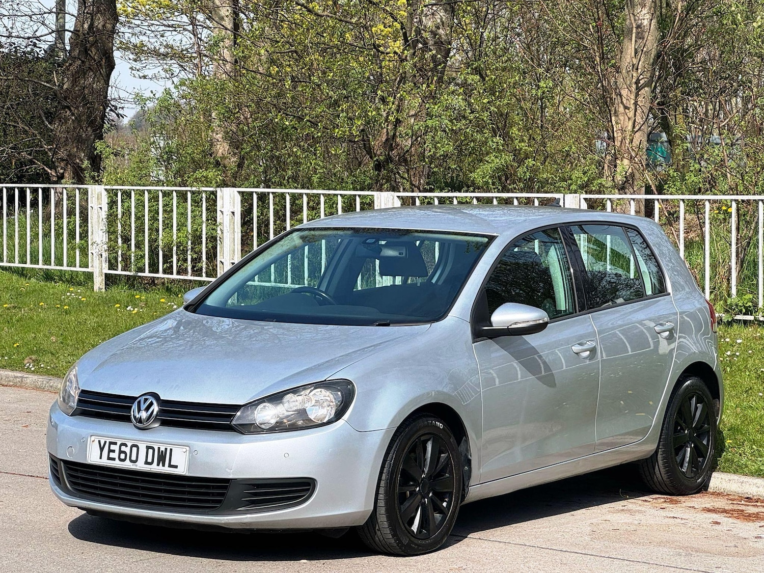 Used Volkswagen Golf 2010 for sale - 77253858: Photo 4