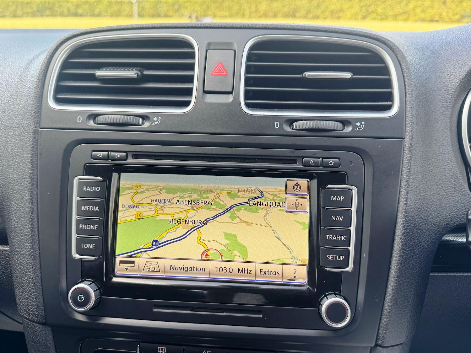 Used Volkswagen Golf 2010 for sale - 77253858: Photo 42