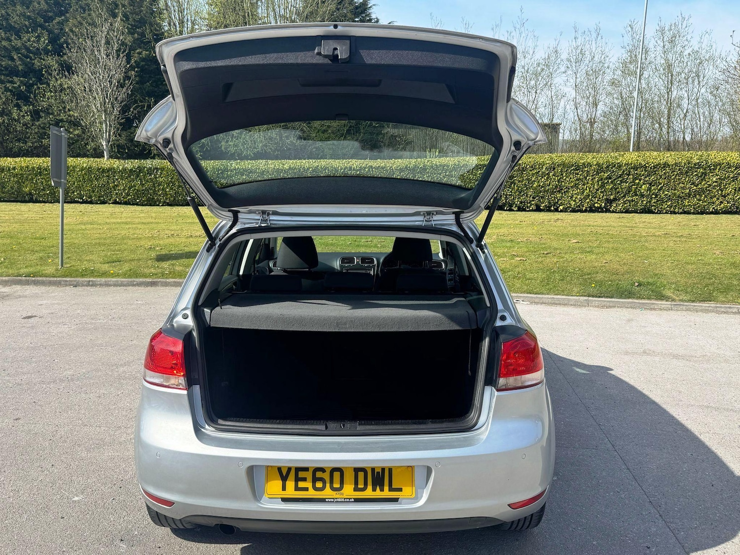 Used Volkswagen Golf 2010 for sale - 77253858: Photo 47