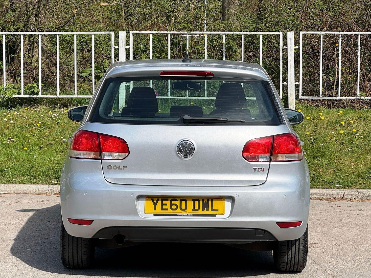 Used Volkswagen Golf 2010 for sale - 77253858: Photo 7