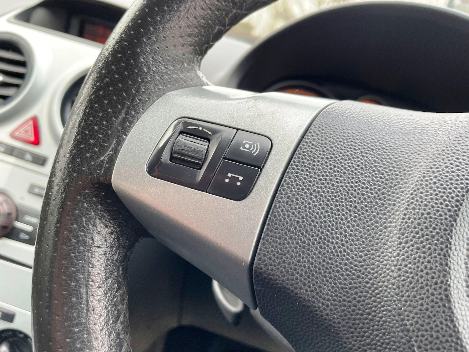 Used Vauxhall Corsa 2010 for sale - 77400620: Photo 33