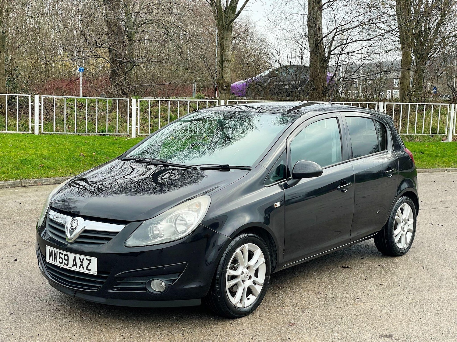 Used Vauxhall Corsa 2010 for sale - 77400620: Photo 4
