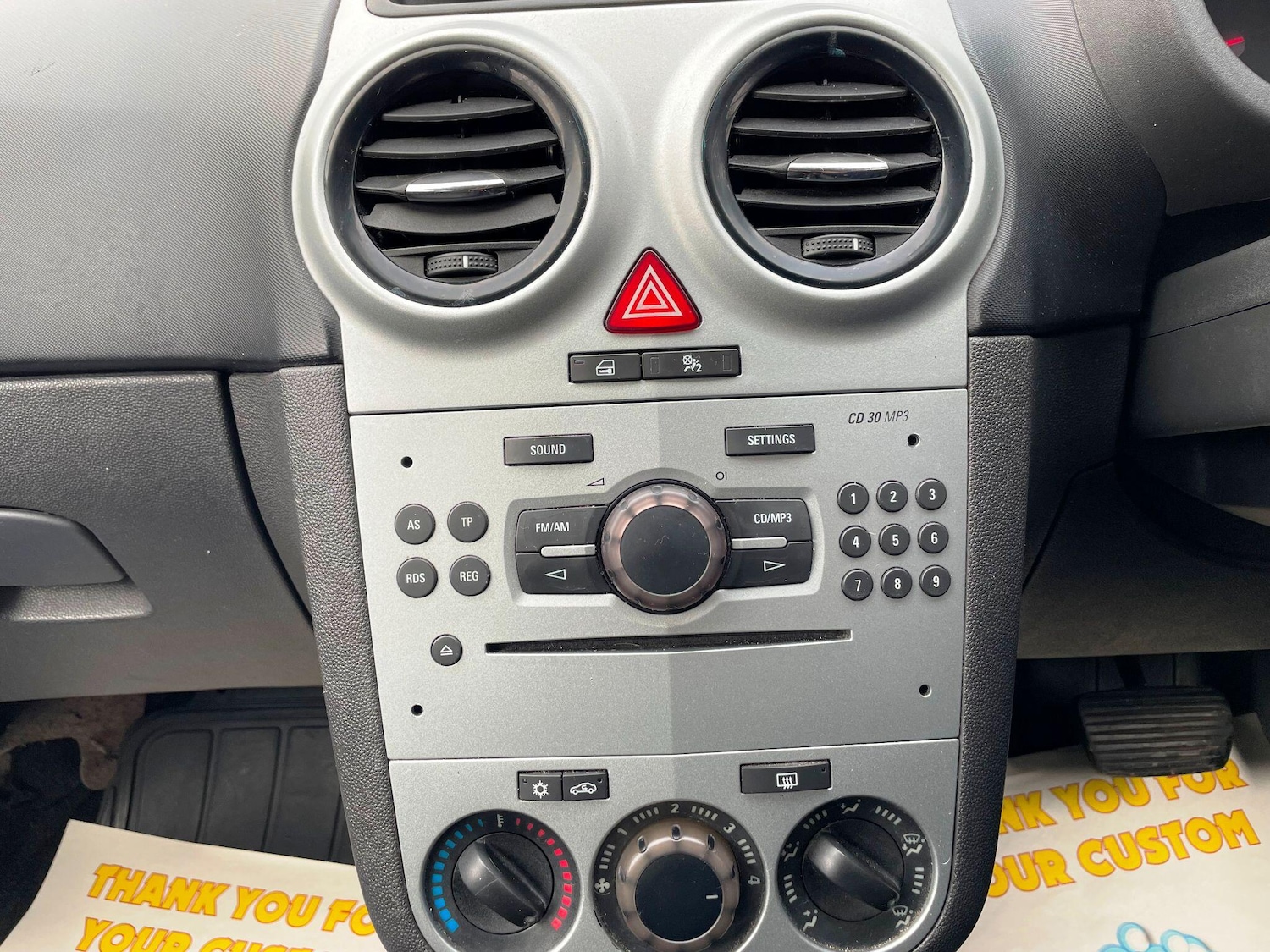 Used Vauxhall Corsa 2010 for sale - 77400620: Photo 40