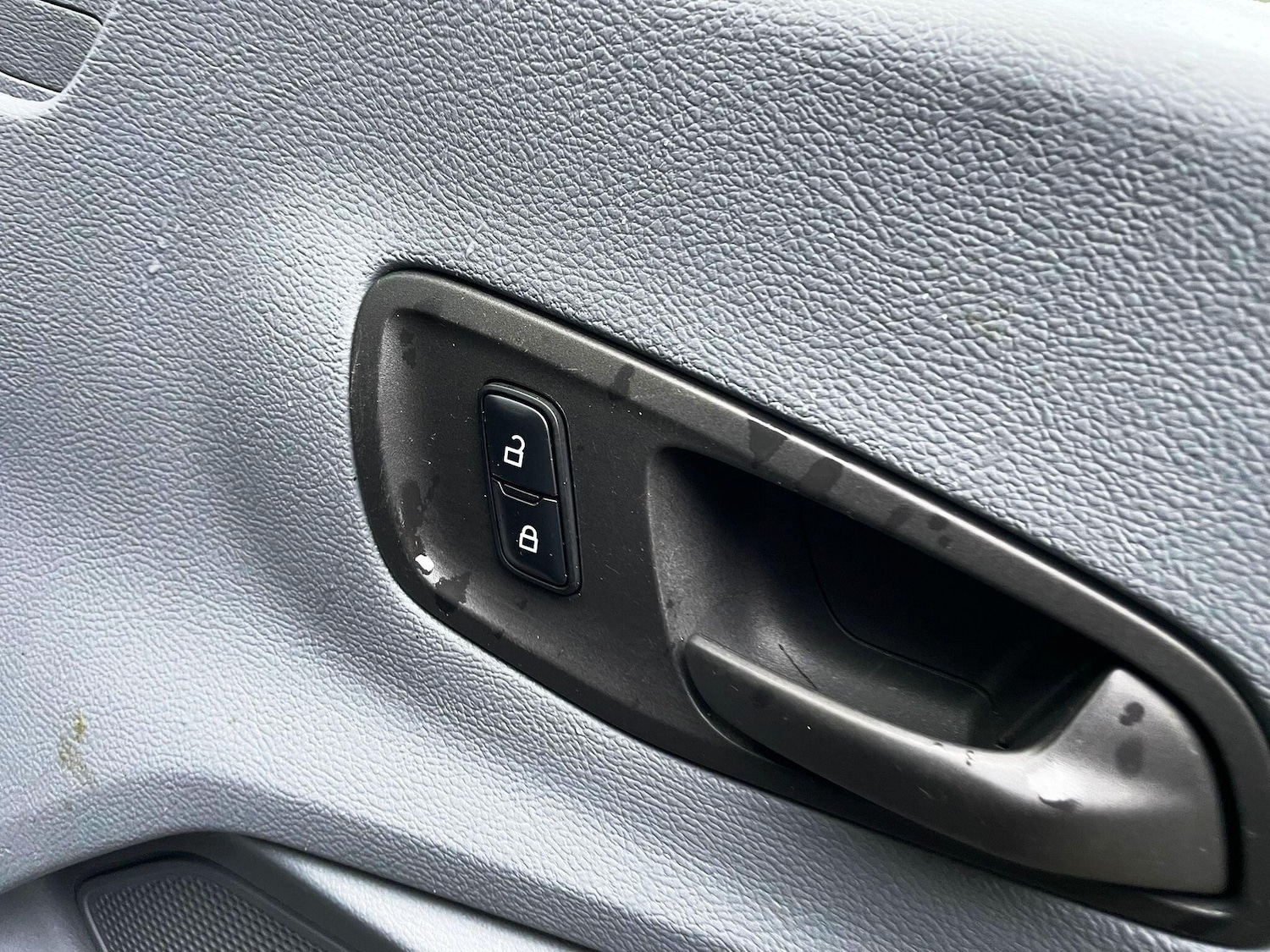 Used Ford Transit 2018 for sale - 77479469: Photo 24