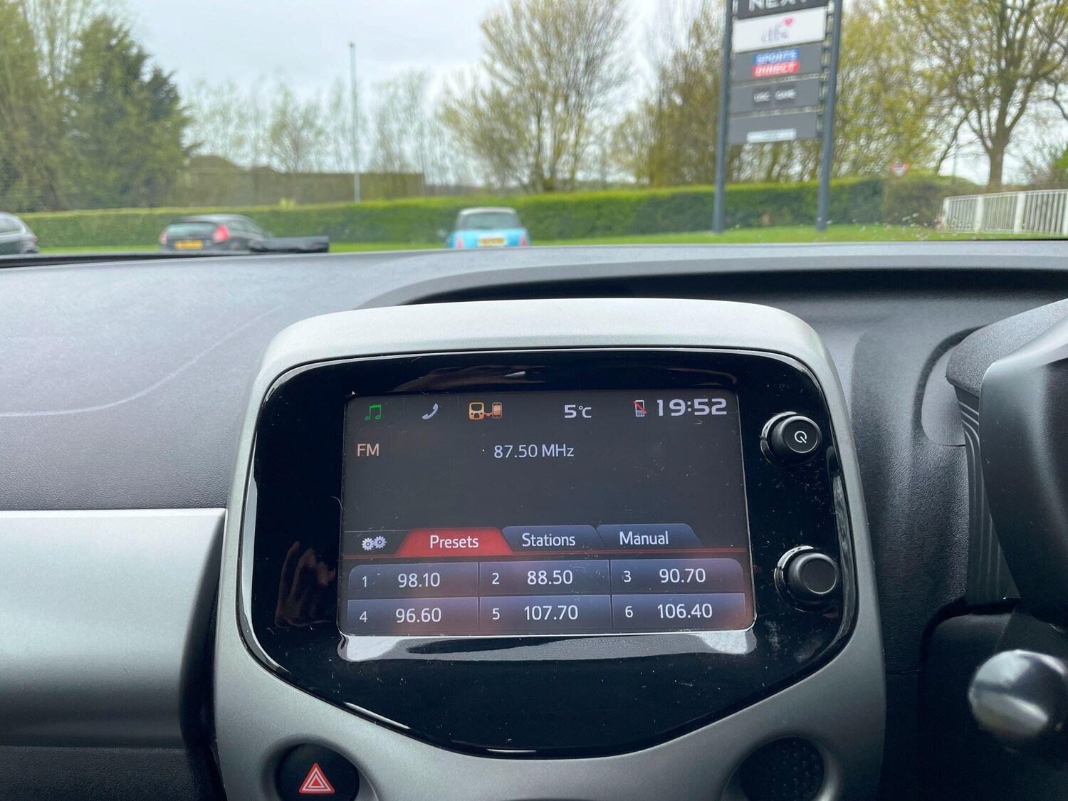 Used Peugeot 108 for sale - 78214561: Photo 43