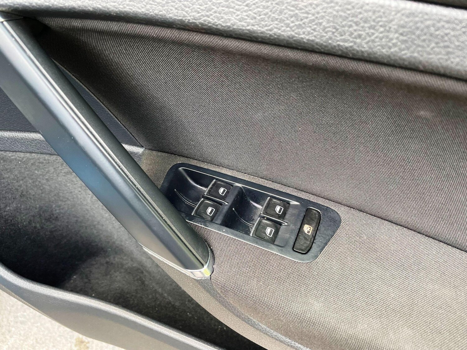 Used Volkswagen Golf 2013 for sale - 77174687: Photo 23