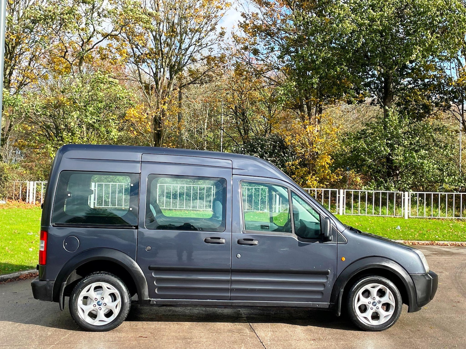 Used Ford Tourneo 2009 for sale - 77174725: Photo 10