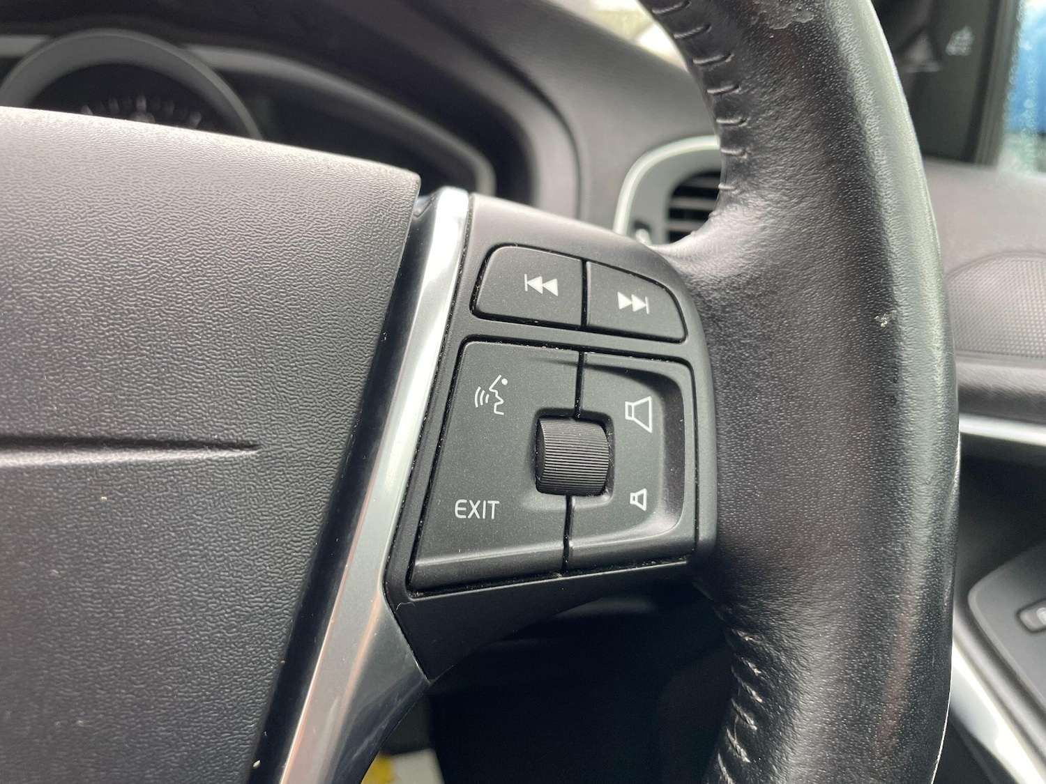 Used Volvo V40 for sale - 78214954: Photo 22