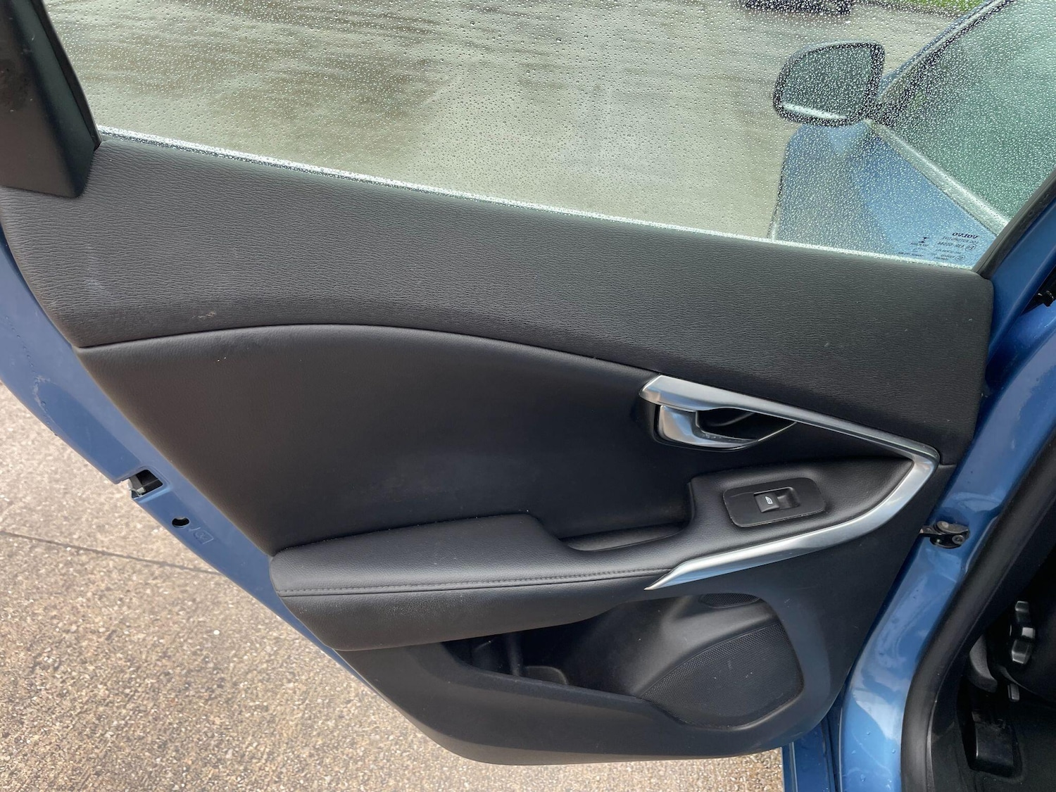 Used Volvo V40 for sale - 78214954: Photo 29