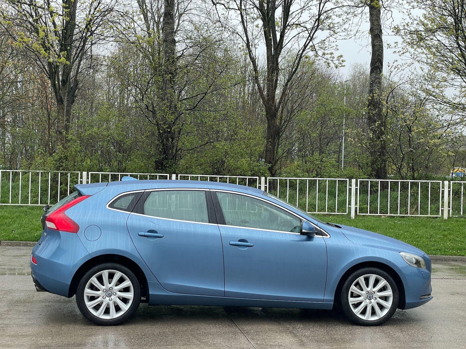 Used Volvo V40 for sale - 78214954: Photo 8