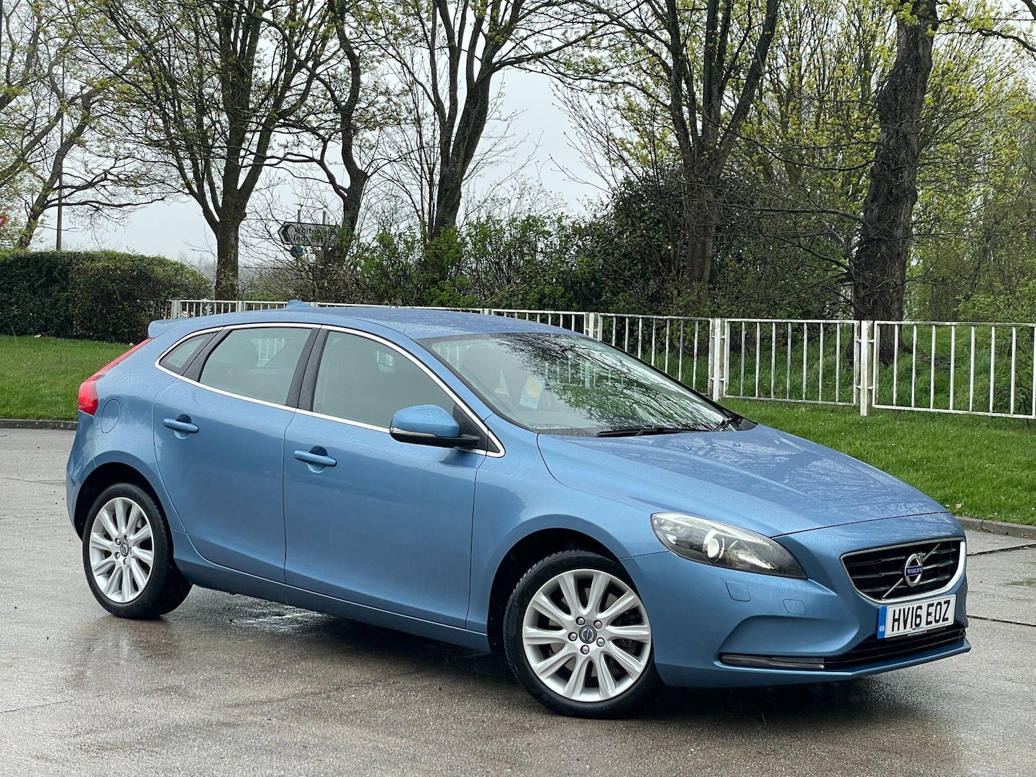 Used Volvo V40 for sale - 78214954: Photo 9