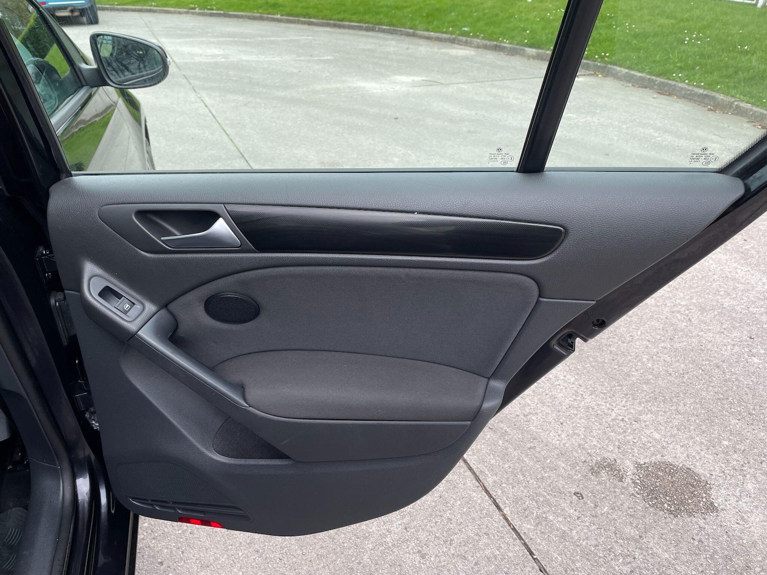 Used Volkswagen Golf 2009 for sale - 78141447: Photo 21