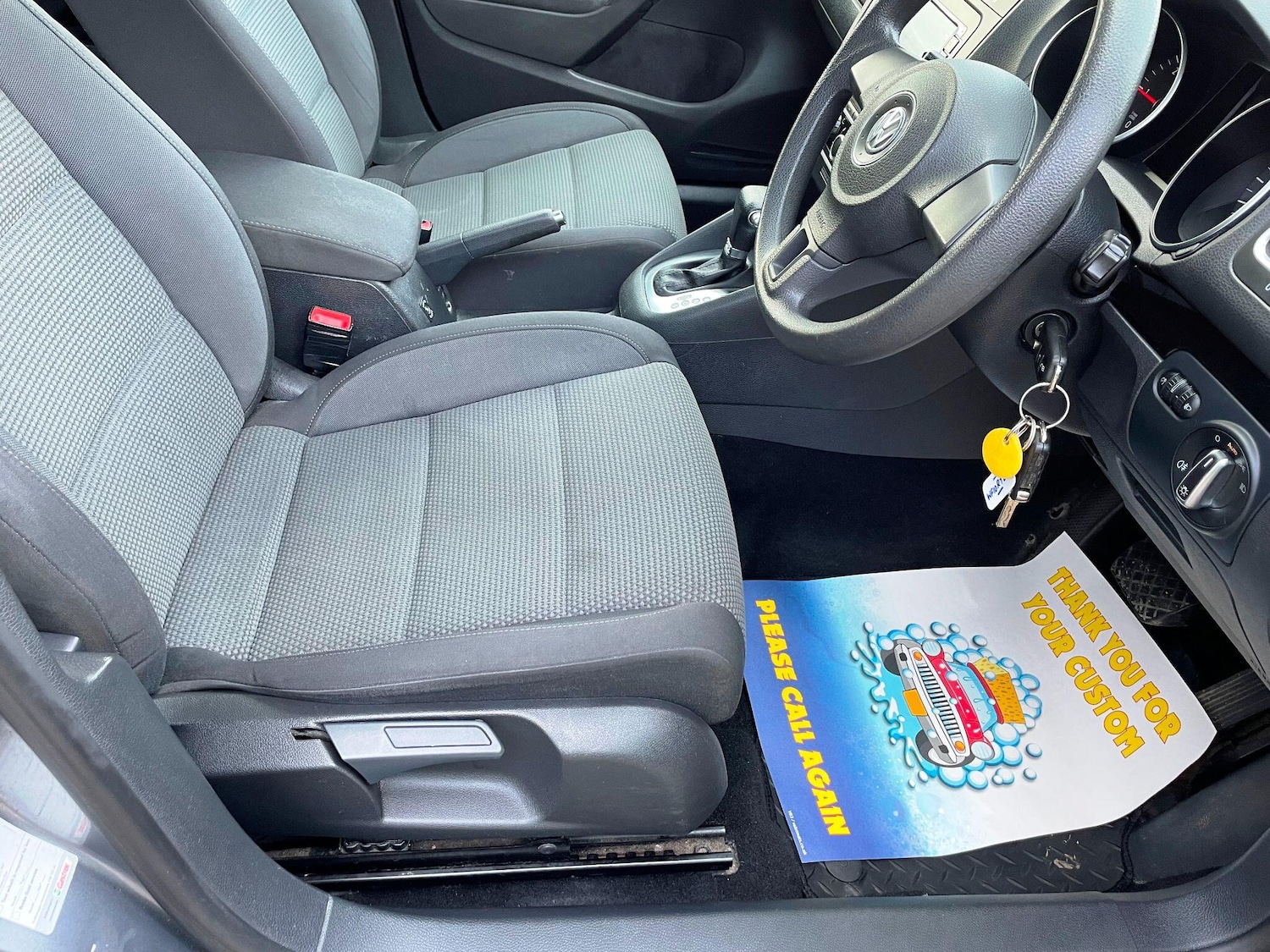 Used Volkswagen Golf 2010 for sale - 77400682: Photo 24